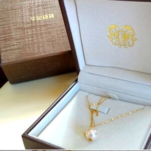 18k yellow gold pearl necklace From Japan